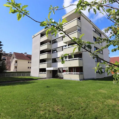Apartment Agreable F2 Avec Terrasse Et Parking, Proche Du - 2 A 4 Pers. - - Fr-1-432-1 Annecy