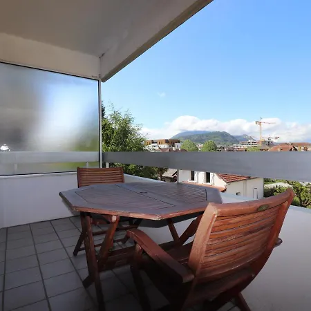 Agreable F2 Avec Terrasse, Parking Prive, Animaux Admis, Proche - Fr-1-432-1 شقة آنسي